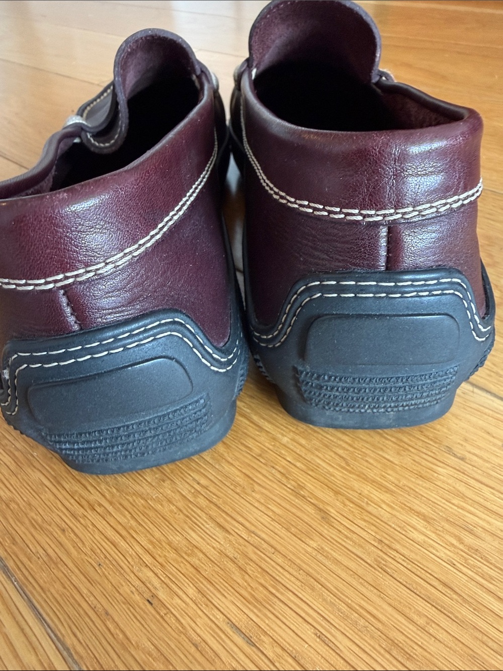 Tod's Dark Brown reddish Leather Penny Loafers with Contrast Stitching - Picture 6 of 9
